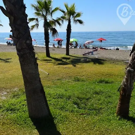 Apartamento 60 M2 En La Playa Torre de Benagalbon Exterior photo