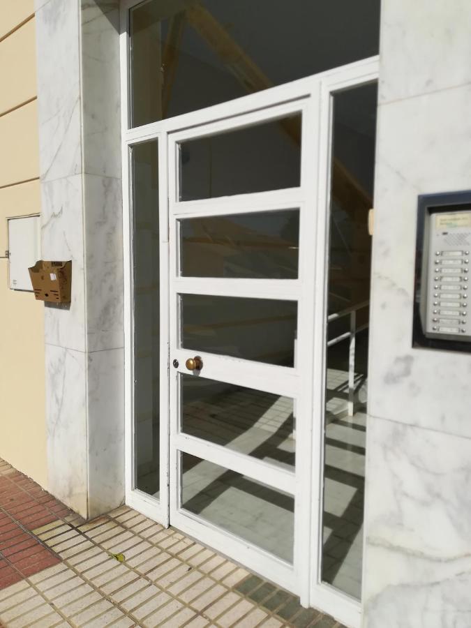 60 M2 En La Playa Torre de Benagalbon